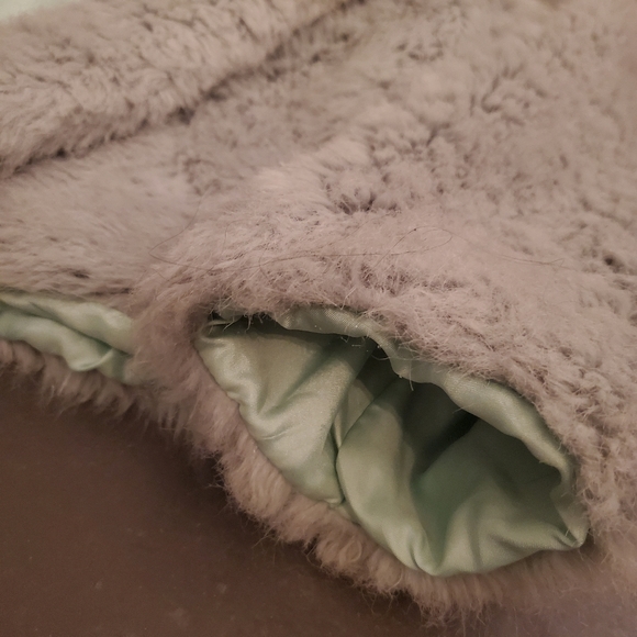 TOPSHOP mint fun faux fur - Picture 3 of 11